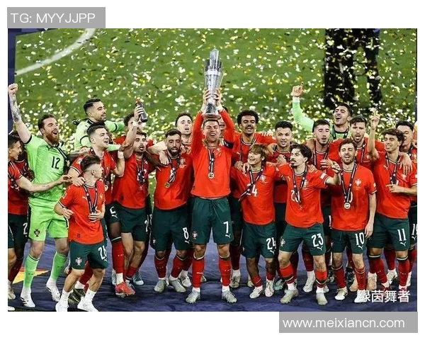 五冠王足球队的传奇球星们与他们的辉煌成就