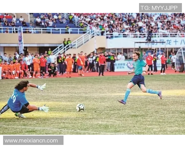 聚焦澳门足球球星卡收藏热潮探索体育与文化交织魅力